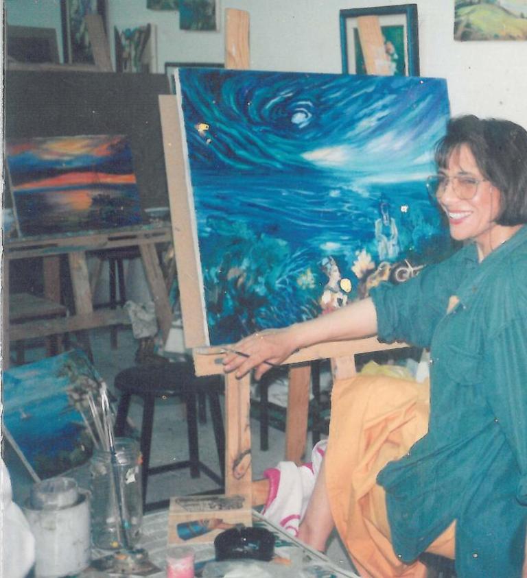 Ressam Gülizar Özcan